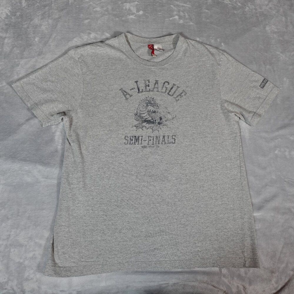 Vintage Guess Jeans Dragon T Shirt Mens XL (Fits L) Grunge Gray Y2K - Picture 2 of 9